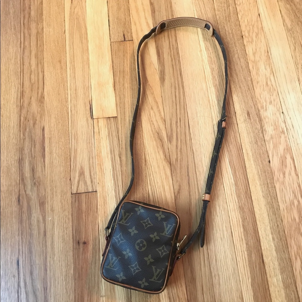 Louis Vuitton Mini Danube (Mint Condition)